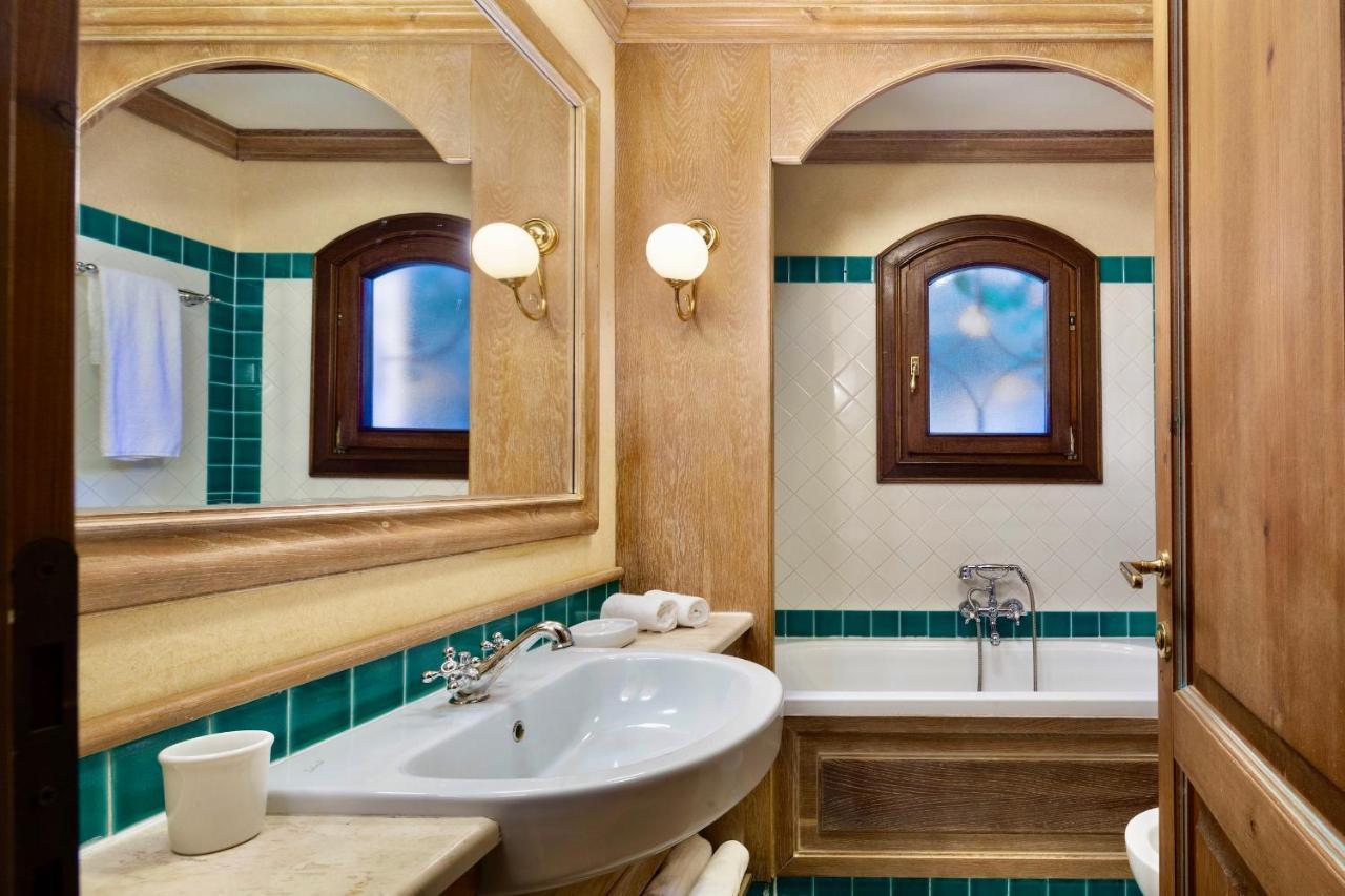 Residence Con Piscina A Liscia Di Vacca, 350 Mt Dal Mare, 3 Km Da Porto Cervo Εξωτερικό φωτογραφία